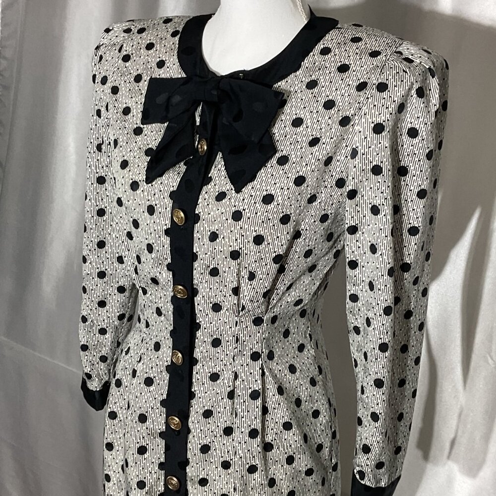 Vintage-Inspired Black & White Polka Dot Midi Dress With Gold Buttons & Bow Deta - Picture 6 of 15